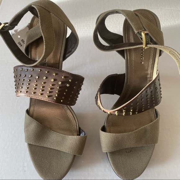 Attitude by Jay Manuel Earthy Studded Sandals Heels - Picture 1 of 13